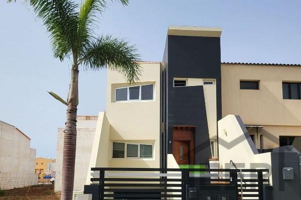 Chalet adosado en venta en vecindario, Santa Lucía de Tirajana